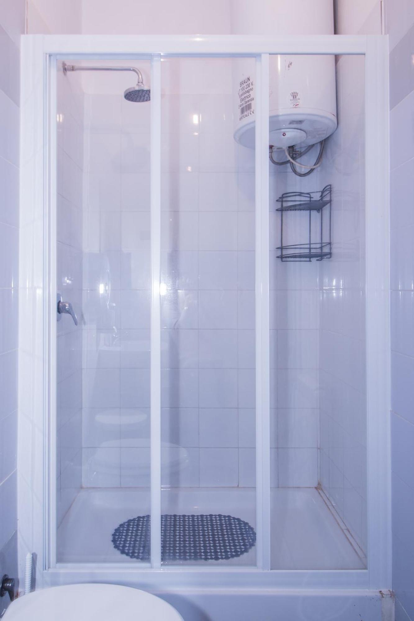 Hostel Orsa Maggiore For Women Only Rome